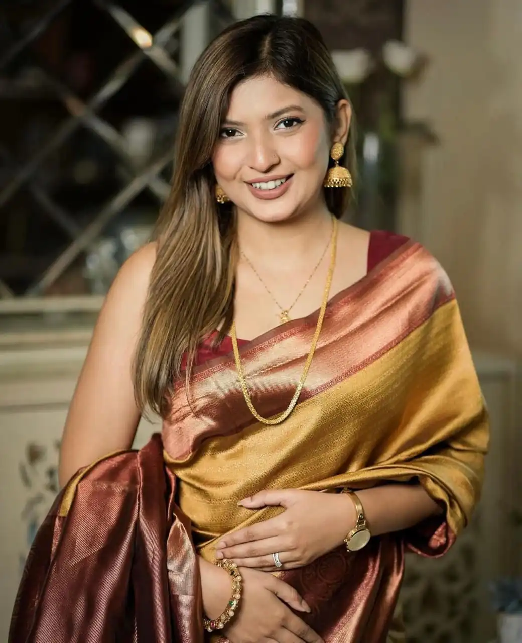 Mustered Soft Lichi Silk On All Over Saree - Image 5