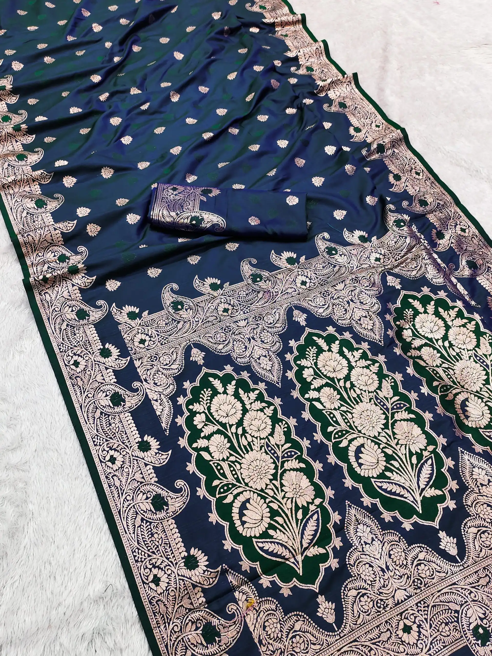 Navy Blue Banarasi Lace Zari Work Saree