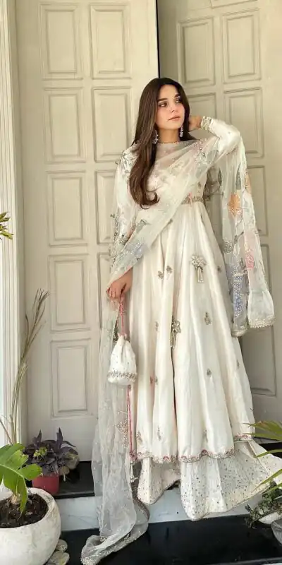 LG 2018 Off White Chinon Gown Perfect for Wedding, Party, Makar Sankranti, Anniversary, Ethnic Day – . Grab it for ₹2399. Delivery 4-6 Working Day | Gowns, Bollywood Gowns, Creative Gowns, Designer Gowns, Embroidered Gowns, Party Wear Gowns