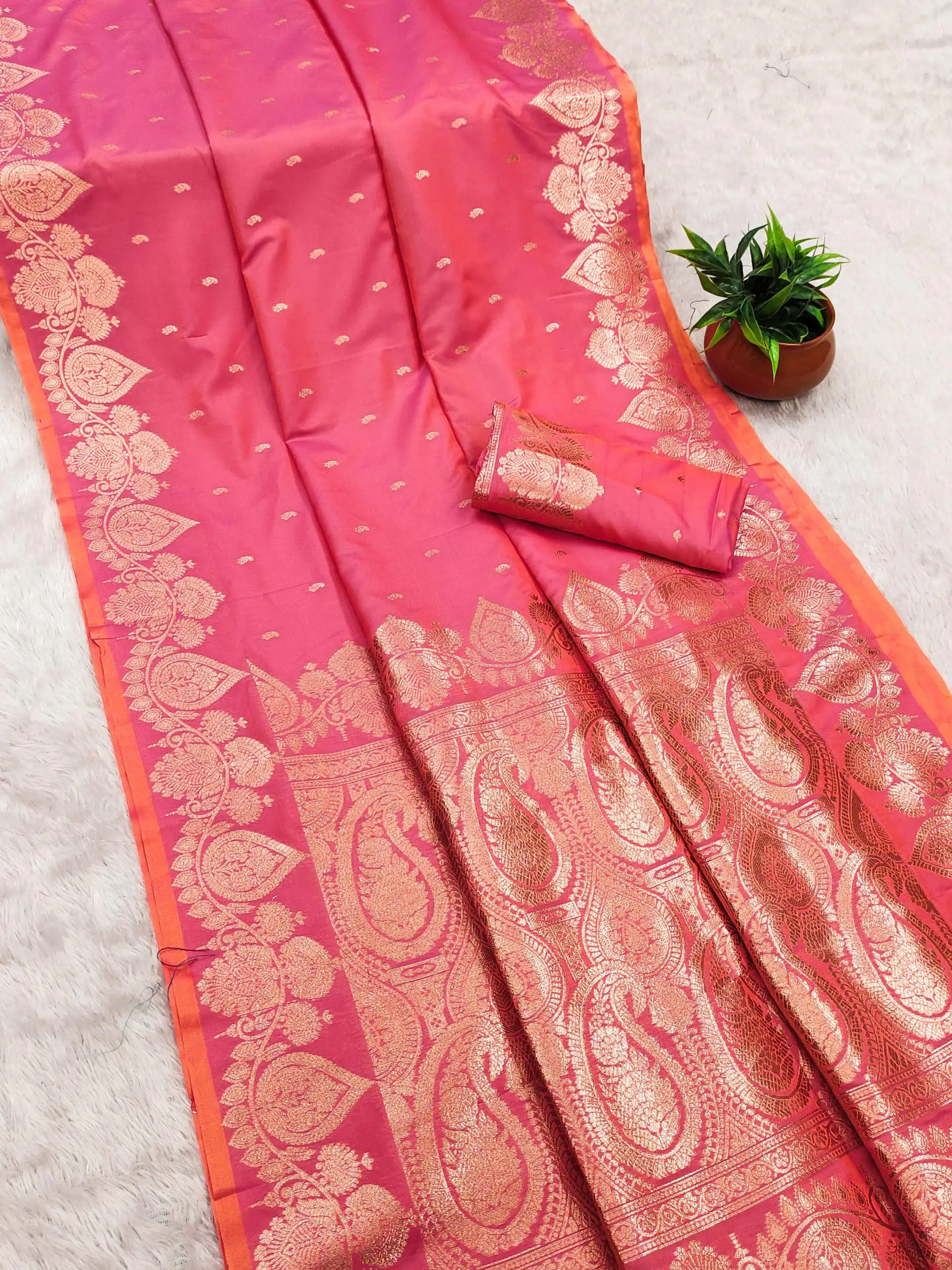 MB 142 Peach Banarasi Silk with Zari Work & Lace Work Saree . Affordable Price ₹1899. Delivery 4-6 Working Days. Shop now. | Sarees, Bollywood Sarees, Creative Sarees, Designer Sarees, Embroidered Sarees, Ethnic Saree, Modern Digital sarees, Party Wear Sarees
