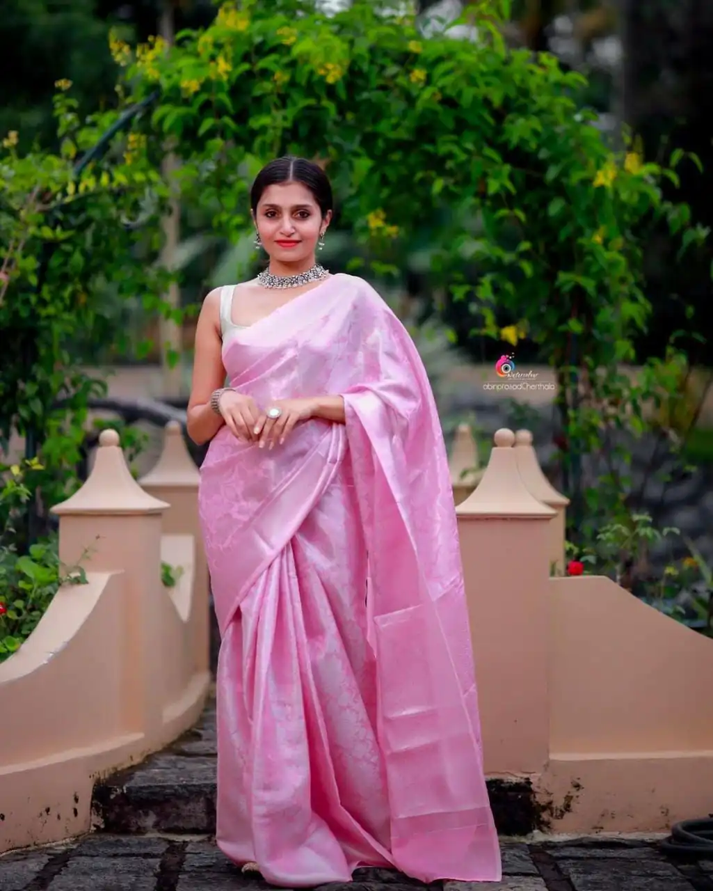 Pink Soft Lichi Silk Lace Work Border Saree - Image 3