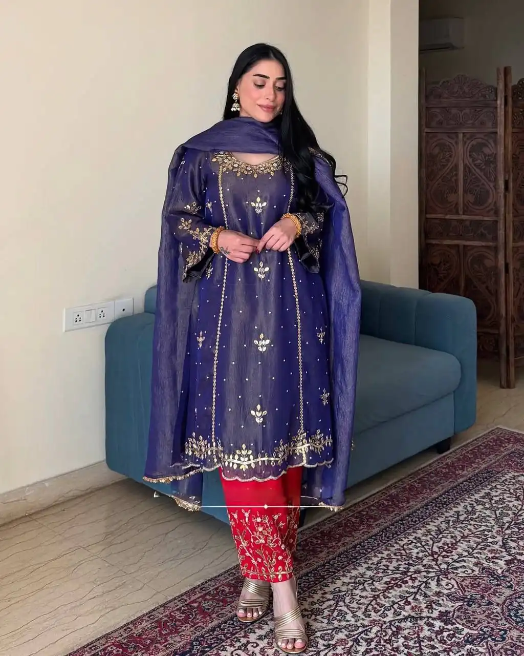 Purple Gold Crushe Silk Embroidery Work Salwar Suit