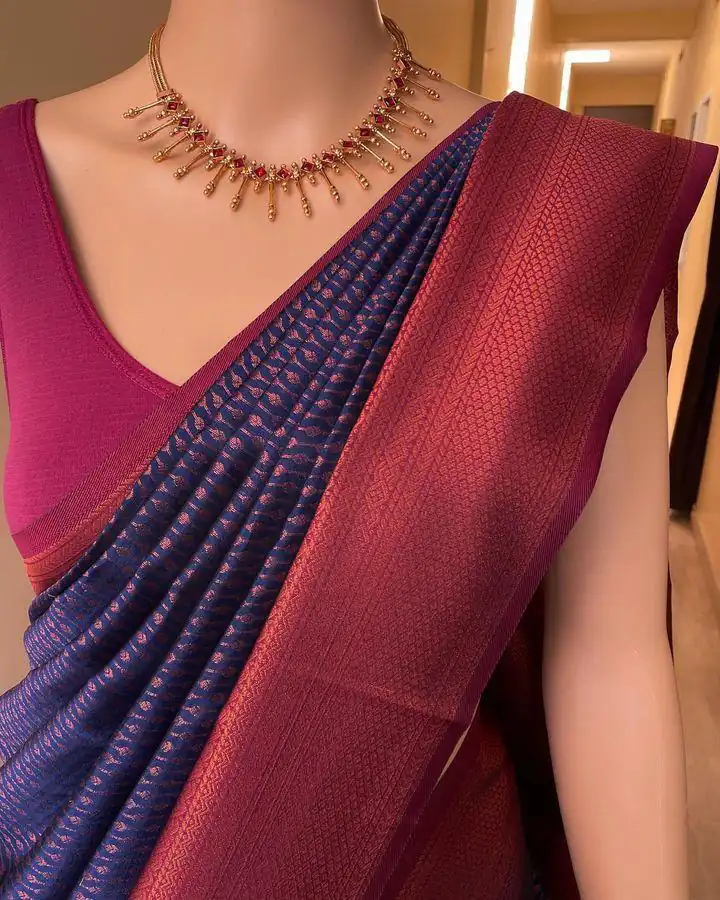 Purple Lichi Silk Jacquard Border Lace Work Saree - Image 3