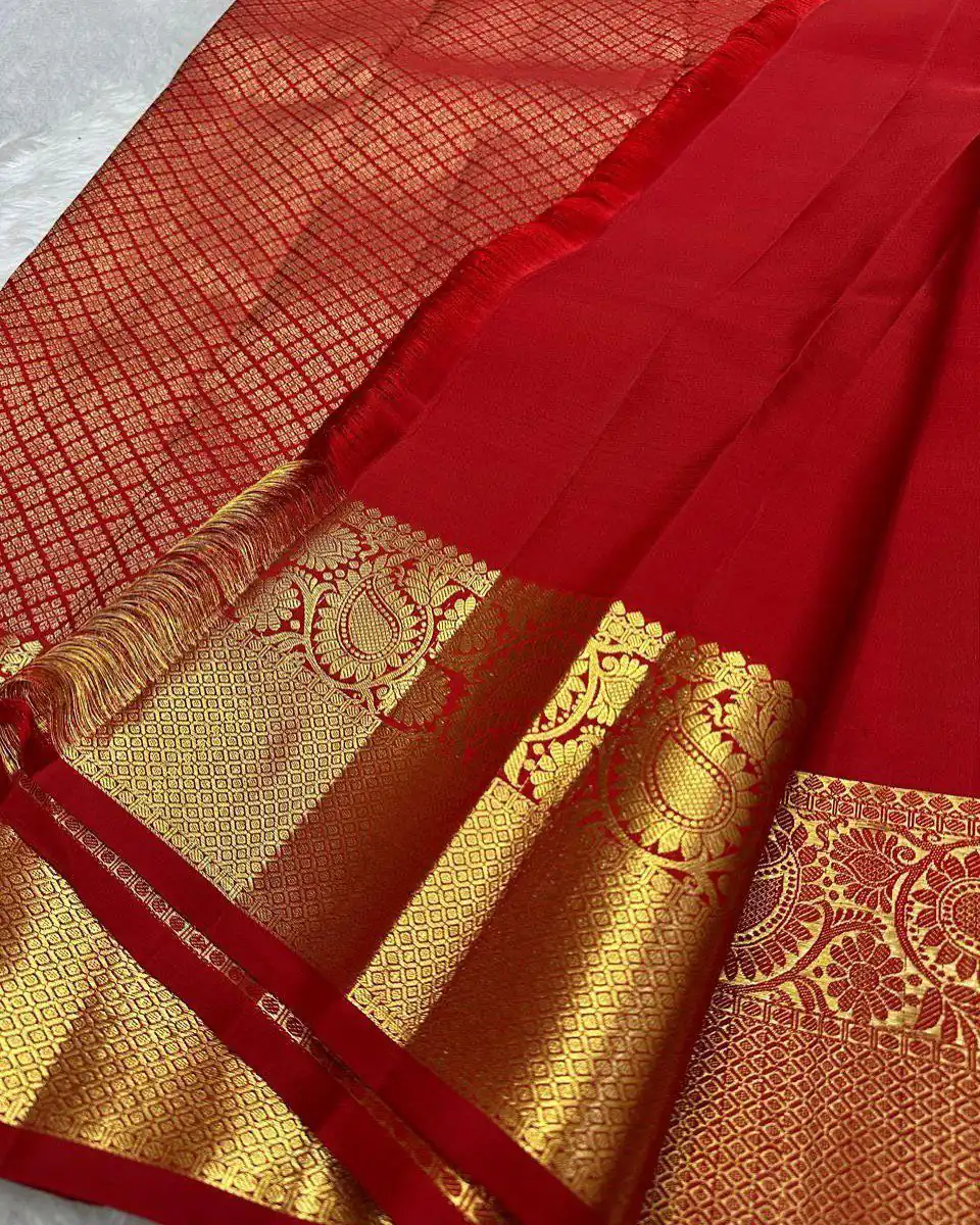 Red Soft Lichi Silk Lace Zari Work Saree - Image 4