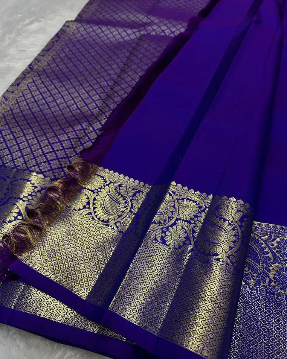 Royal Blue Soft Lichi Silk Lace Zari Work Saree - Image 4
