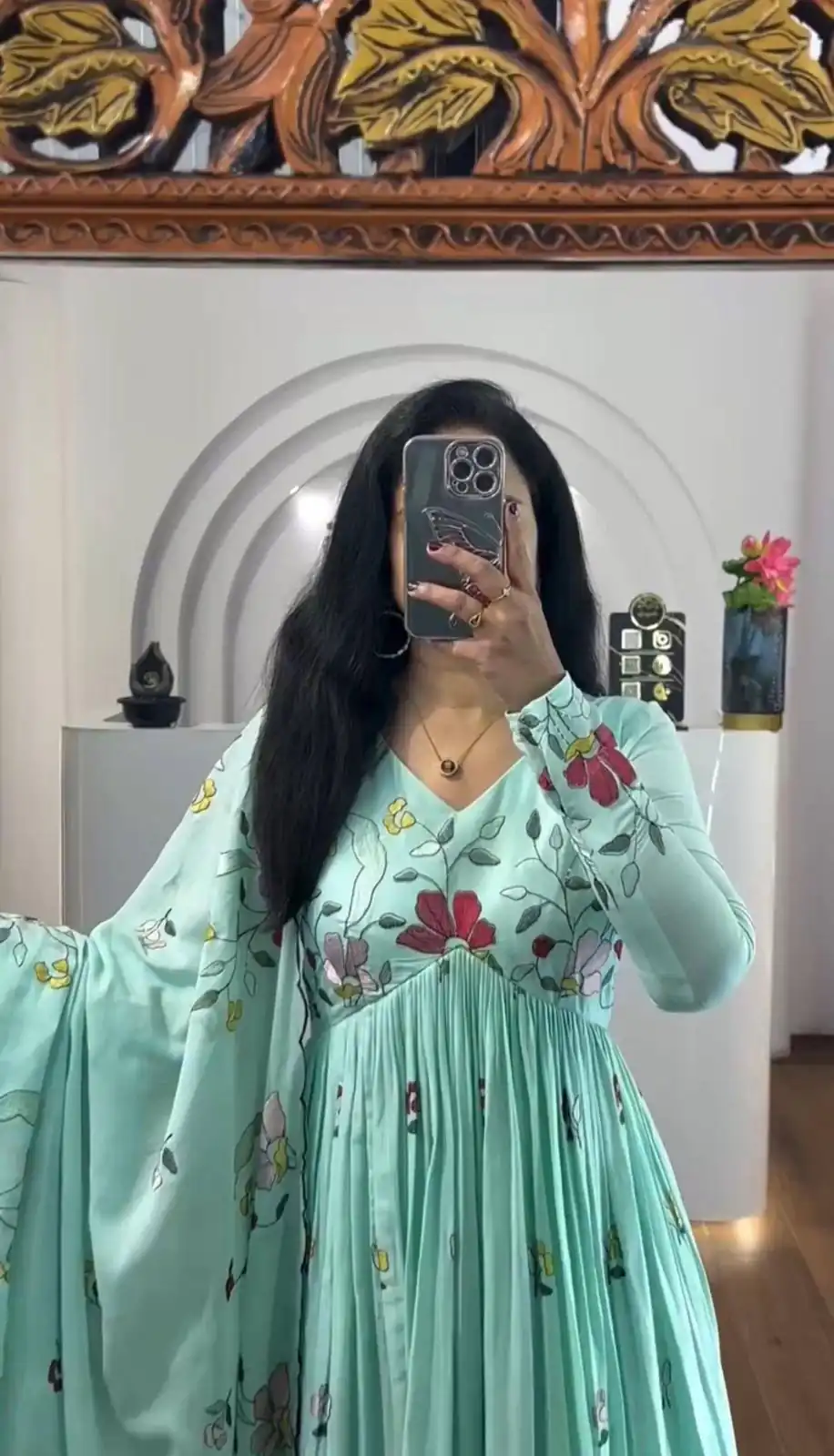 Sea Green Fox Georgette With Thread Embroidery Gown - Image 3