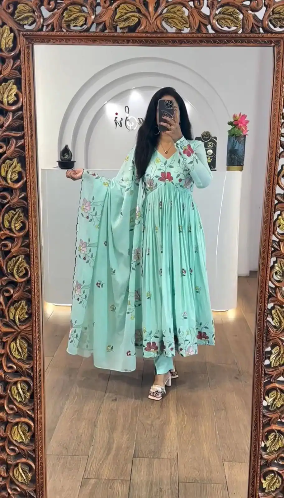 Sea Green Fox Georgette With Thread Embroidery Gown