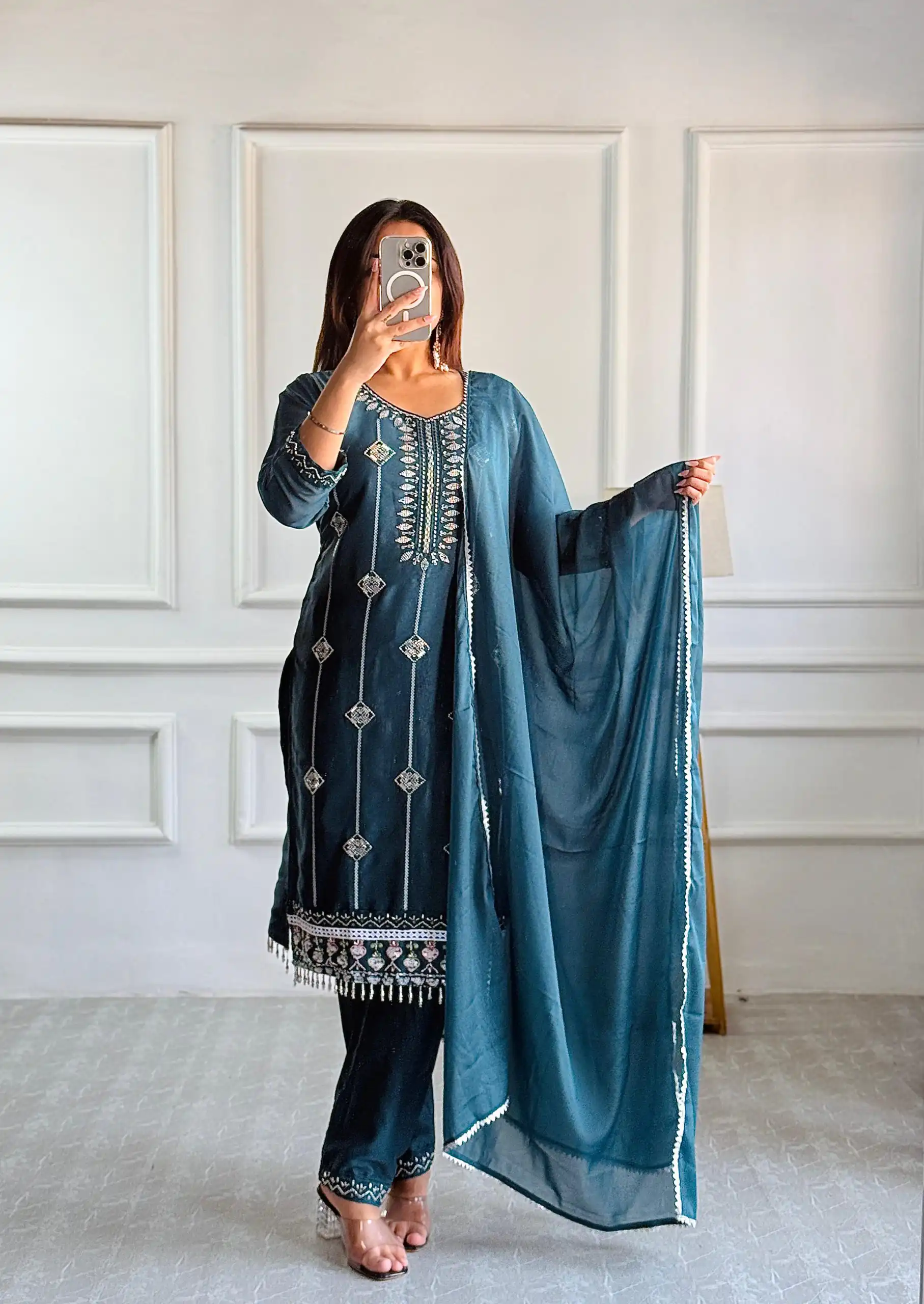 Teal Star Georgette Lace Work Salwar Suit