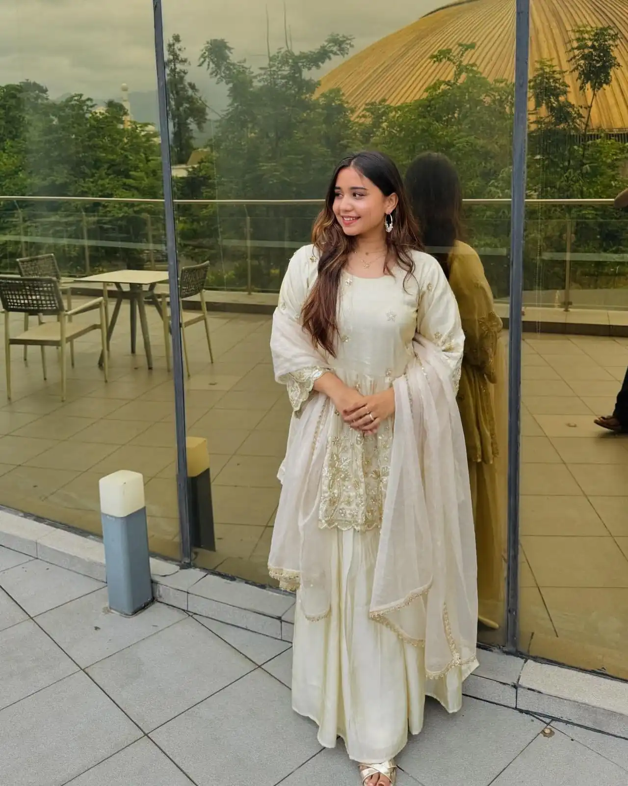 White Chinon Silk Lace Embroidery Work Salwar Suit