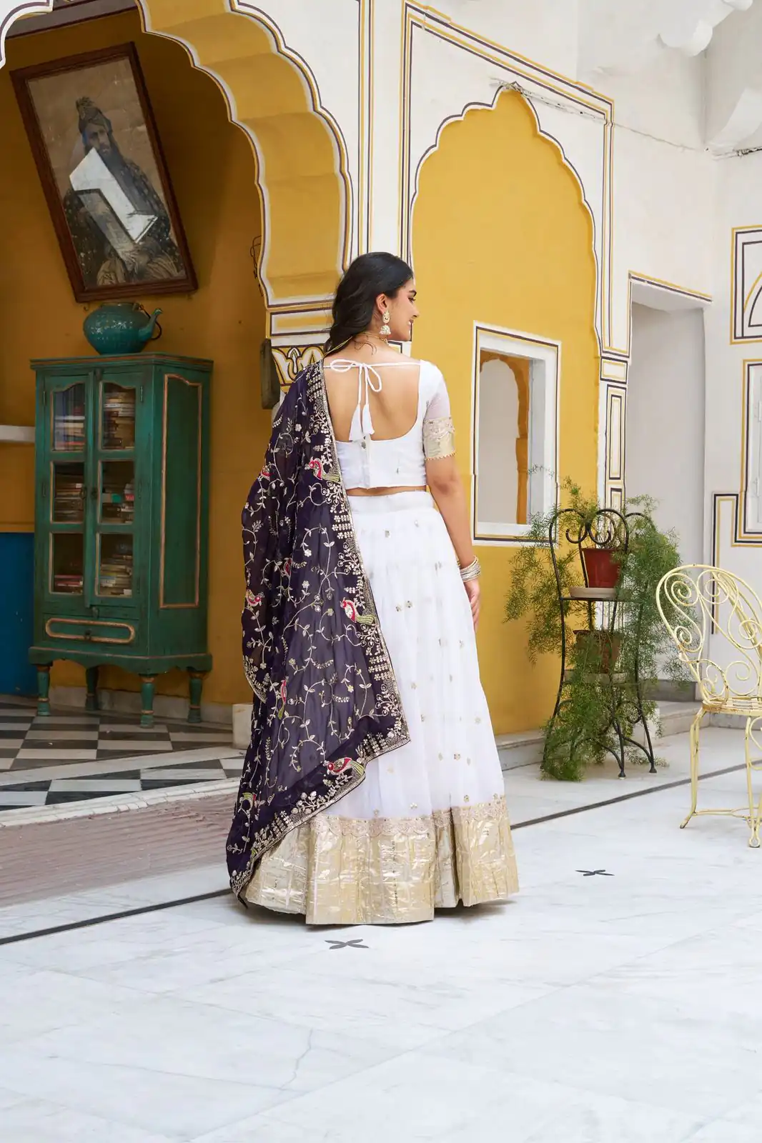White Pure Crunchy With Embroidery Lehenga Choli - Image 6
