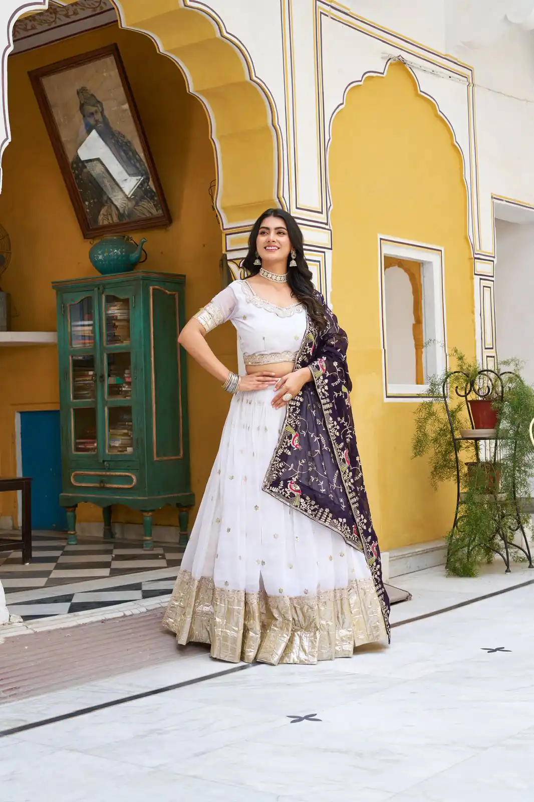 White Pure Crunchy With Embroidery Lehenga Choli - Image 3