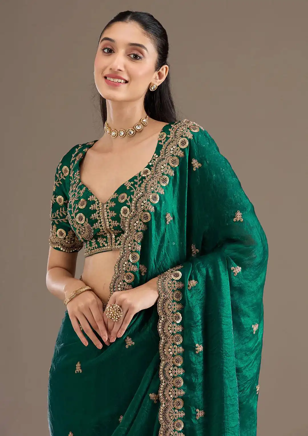 BT 434 Green Fandy Sattin Silk Saree with Zari Work. Wedding, Party, Festive, Events, Best Price ₹2049. Delivery 4-6 Working Days. Shop now. | Sarees, Bollywood Sarees, Creative Sarees, Designer Sarees, Embroidered Sarees, Ethnic Saree, Modern Digital sarees, Party Wear Sarees