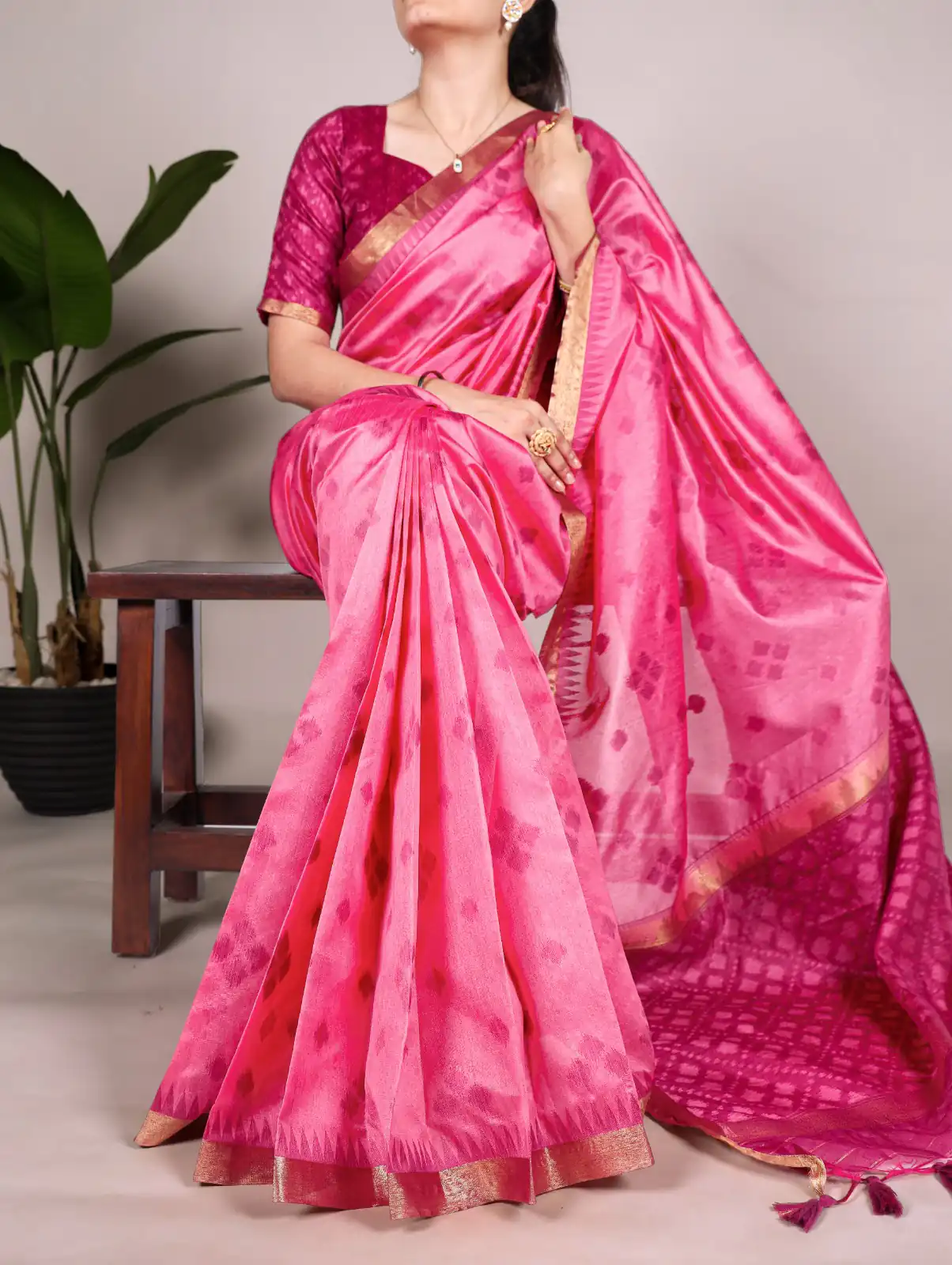 YNF 7418 Pink Color Jacquard Silk Patola Print With Zari Saree Casual, Wedding, Festive, Events . Expected Delivery 4-6 Working Days @2149/- only | Sarees, Bollywood Sarees, Creative Sarees, Designer Sarees, Embroidered Sarees, Ethnic Saree, Modern Digital sarees, Party Wear Sarees