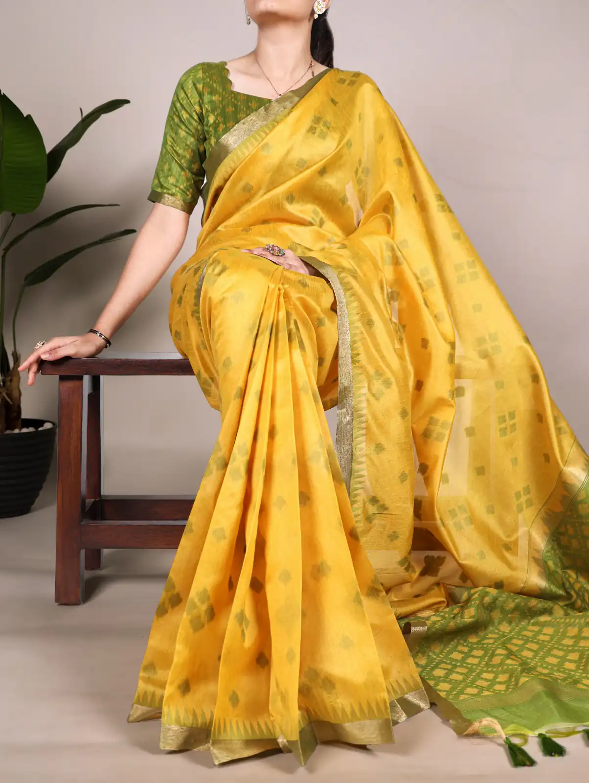 YNF 7418 Yellow Color Jacquard Silk Patola Print With Zari Saree Casual, Wedding, Festive, Events . Expected Delivery 4-6 Working Days @2149/- only | Sarees, Bollywood Sarees, Creative Sarees, Designer Sarees, Embroidered Sarees, Ethnic Saree, Modern Digital sarees, Party Wear Sarees