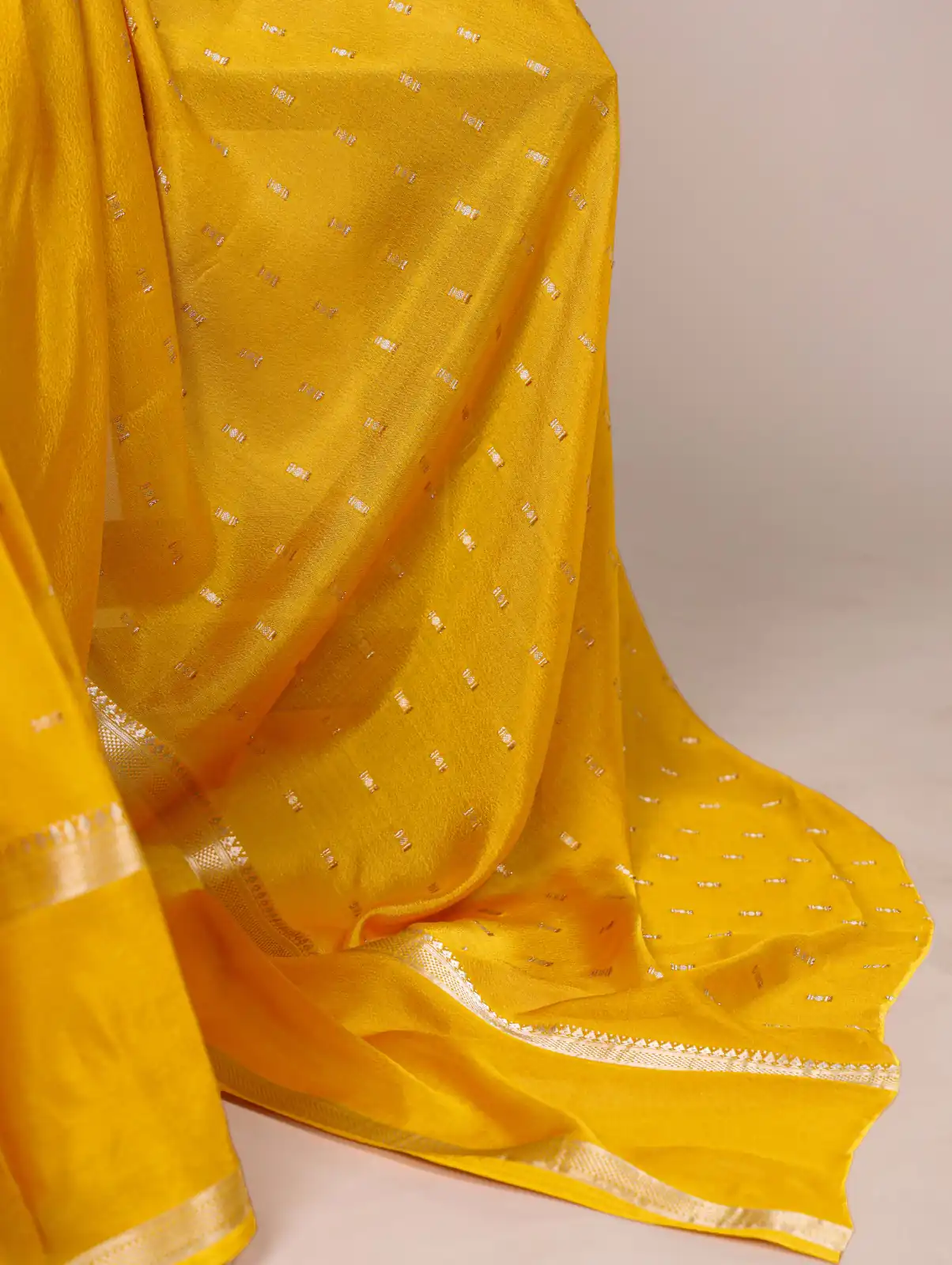 Mustered Crepe Weaving Work Saree - Image 3