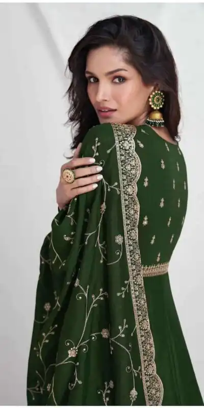 FC Saroj 9943 Green Vichitra Salwar Suit with Embroidery Work & Lace Work. Special Price ₹3049. Delivery 4-6 Working Days. Shop now. | Casual Suits, Jump Suits, Tops & Bottoms, Track Suits, Salwar suit, Creative suits, Designer Suits, Palazzo Suits, Party Wear Suits, Patiala Suits, Straight Suits, Trendy Wear