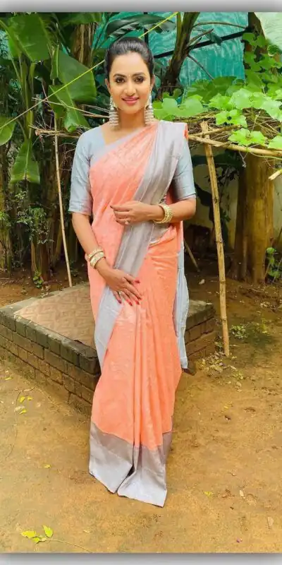 KP 1034 Peach Soft Lichi Silk Saree with Lace Border & Lace Work. Affordable Price ₹1449. Delivery 4-6 Working Days. Shop now. | Sarees, Bollywood Sarees, Creative Sarees, Designer Sarees, Embroidered Sarees, Ethnic Saree, Modern Digital sarees, Party Wear Sarees