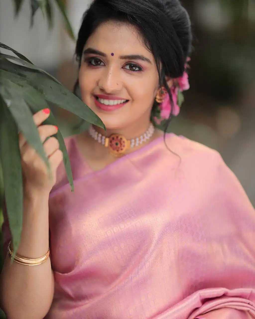 Pink Soft Lichi Silk Rich Pallu On All Over Saree - Image 2