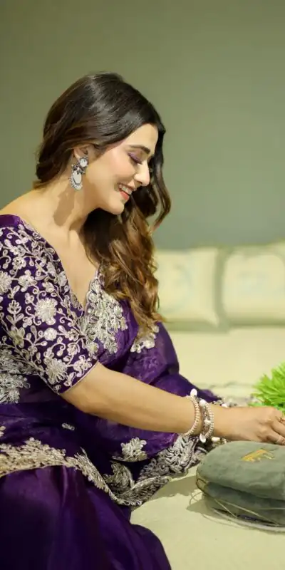 JR 628 Purple Rangoli Silk Saree with Embroidery Work & Cut Work. Affordable Price ₹1949. Delivery 4-6 Working Days. Shop now. | Sarees, Bollywood Sarees, Creative Sarees, Designer Sarees, Embroidered Sarees, Ethnic Saree, Modern Digital sarees, Party Wear Sarees