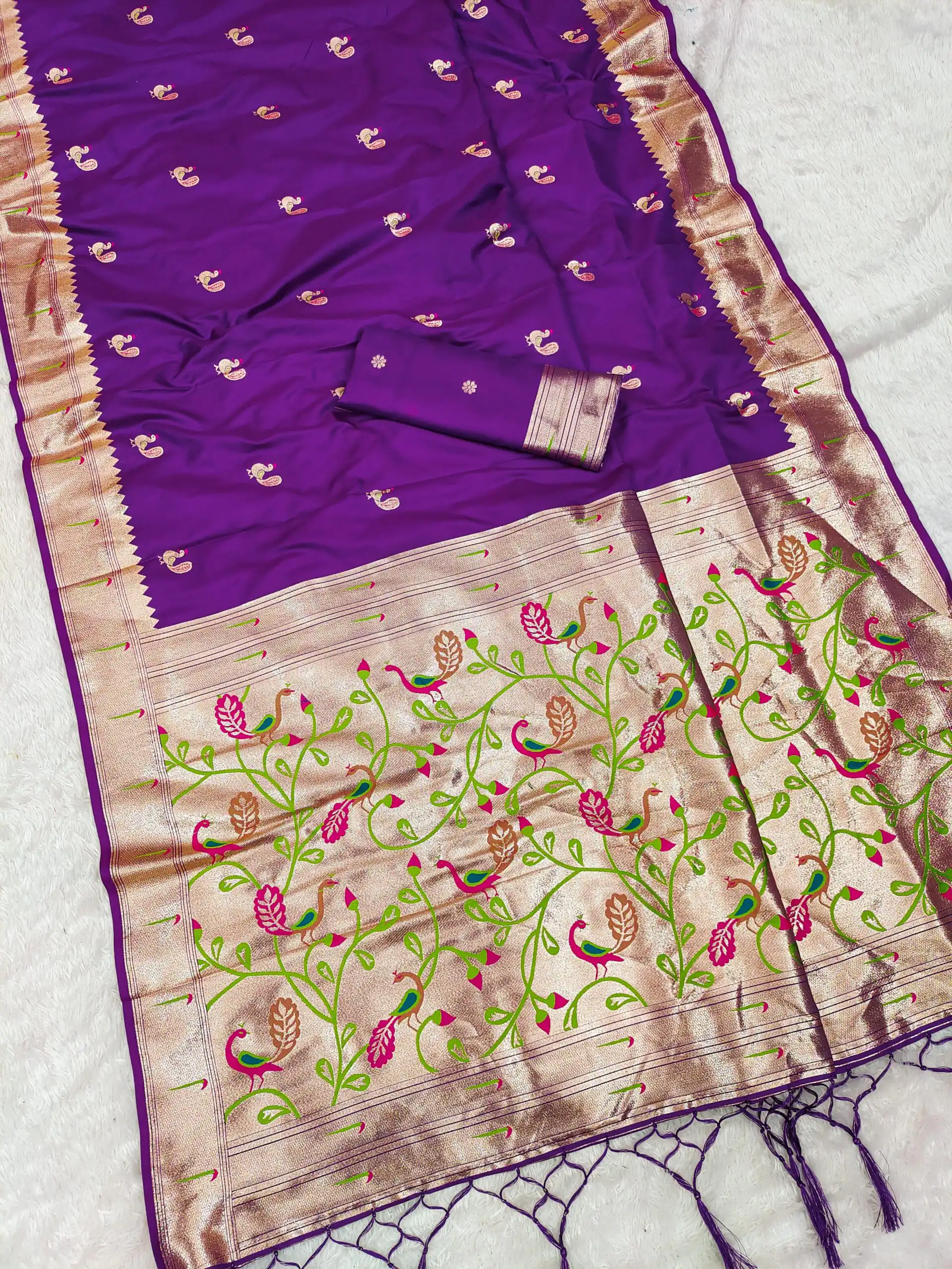 MB 389 Purple Soft Paithani Silk Saree with Lace Work & Zari Work. Affordable Price ₹2049. Delivery 4-6 Working Days. Shop now. | Sarees, Bollywood Sarees, Creative Sarees, Designer Sarees, Embroidered Sarees, Ethnic Saree, Modern Digital sarees, Party Wear Sarees