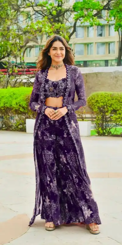 KD 1520 Purple Elegant Tubby Silk Salwar Suit with Digital Print & Embroidery Work. Introductory Price ₹2099. Delivery 4-6 Working Days. Shop now. | Casual Suits, Jump Suits, Tops & Bottoms, Track Suits, Salwar suit, Creative suits, Designer Suits, Palazzo Suits, Party Wear Suits, Patiala Suits, Straight Suits, Trendy Wear