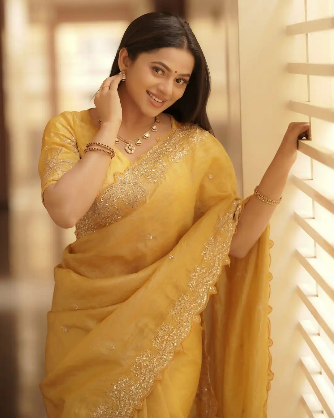 JR 642 Yellow Soft gold crush Saree Perfect for Wedding, Party, Diwali, Pongal, Baisakhi – . Now at just ₹1999. Delivery 4-6 Working Days. Shop now. | Sarees, Bollywood Sarees, Creative Sarees, Designer Sarees, Embroidered Sarees, Ethnic Saree, Modern Digital sarees, Party Wear Sarees