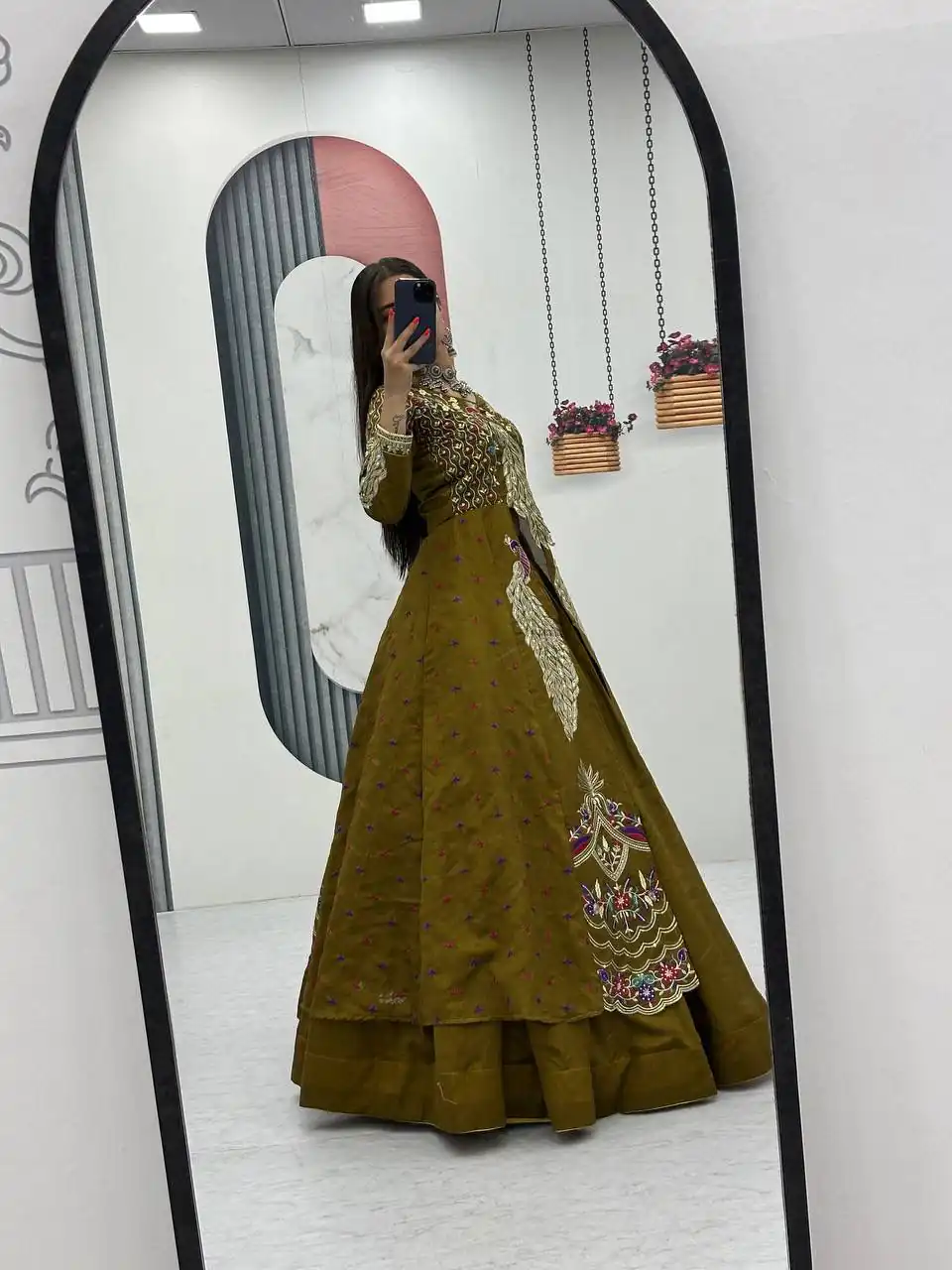 Mustered Vichitra Sequence Work Lehenga Choli - Image 6