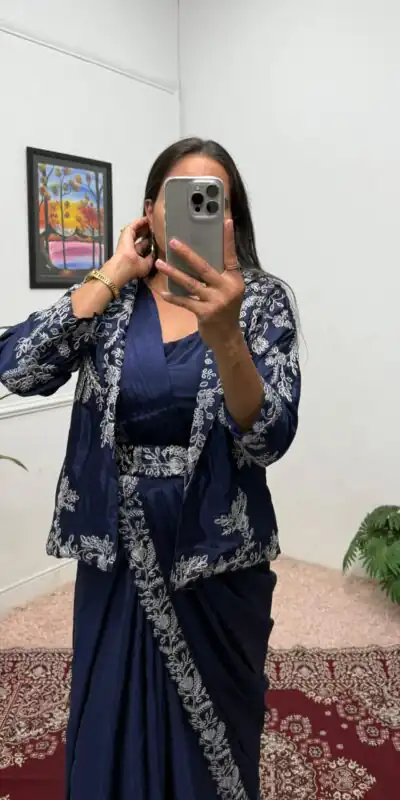 ST 1090 Navy Blue Color Chinon Saree with Embroidery Work & Lace Work. Now at just ₹2099. Delivery 4-6 Working Days. Shop now. | Sarees, Bollywood Sarees, Creative Sarees, Designer Sarees, Embroidered Sarees, Ethnic Saree, Modern Digital sarees, Party Wear Sarees