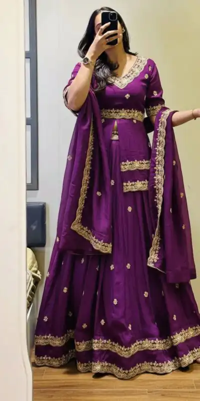 PC 552 Purple Color Chinon silk Lehenga Choli with Cut Work. Special Online Price ₹2499. Delivery 4-6 Working Days. Shop now. | Lehenga, Bollywood Lehenga, Creative Lehenga, Designer Lehenga, Embroidered Lehenga, Party Wear Lehenga