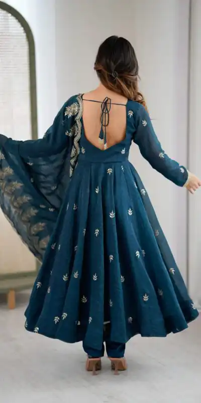 ZF 5011 Teal Crunchy Silk Gown with Embroidery Work. Wedding, Party, Festive, Events Best Price ₹2099. Delivery 4-6 Working Days. Shop now. | Gowns, Bollywood Gowns, Creative Gowns, Designer Gowns, Embroidered Gowns, Party Wear Gowns