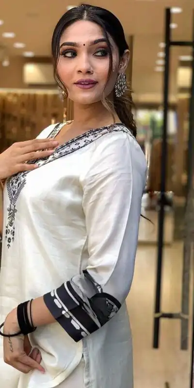 DC G20 White in Maslin Digital Print Salwar Suit . Wedding, Party, Festive, Events, Introductory Price ₹1549. Delivery 4-6 Working Days. Shop now. | Jump Suits, Salwar suit, Casual Suits, Creative suits, Designer Suits, Palazzo Suits, Party Wear Suits, Patiala Suits, Straight Suits