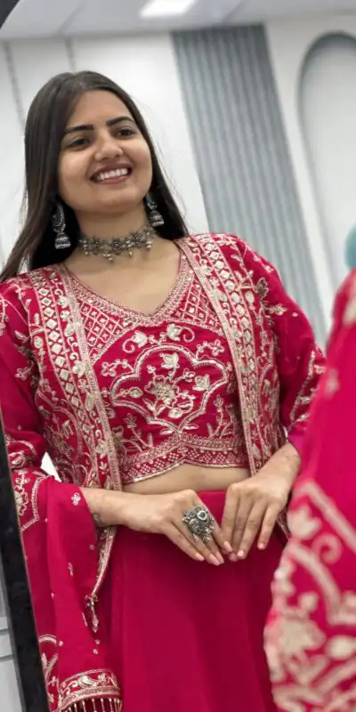 PC 565 Pink Color Chinon silk Lehenga Choli with Cut Work. Special Online Price ₹3049. Delivery 4-6 Working Days. Shop now. | Lehenga, Bollywood Lehenga, Creative Lehenga, Designer Lehenga, Embroidered Lehenga, Party Wear Lehenga