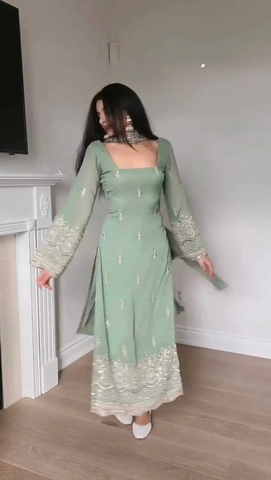 Pista Faux Georgette Thread Embroidery Work Salwar Suit - Image 2