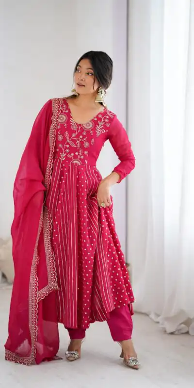 SRK 5293 Pink With Crunchy Silk With Fully Flair with Lace Work & Embroidery Work Anarkali Gown . Introductory Price ₹2149. Delivery 4-6 Worki | Gowns, Bollywood Gowns, Creative Gowns, Designer Gowns, Embroidered Gowns, Party Wear Gowns