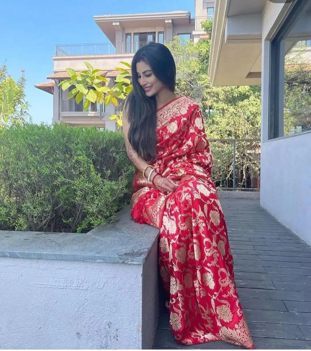 KPR 115 Red Color Soft Lichi Silk Saree with Lace Border & Lace Work. Best Price ₹1399. Delivery 4-6 Working Days. Shop now. | Designer Sarees, Sarees, Bollywood Sarees, Creative Sarees, Embroidered Sarees, Ethnic Saree, Modern Digital sarees, Party Wear Sarees