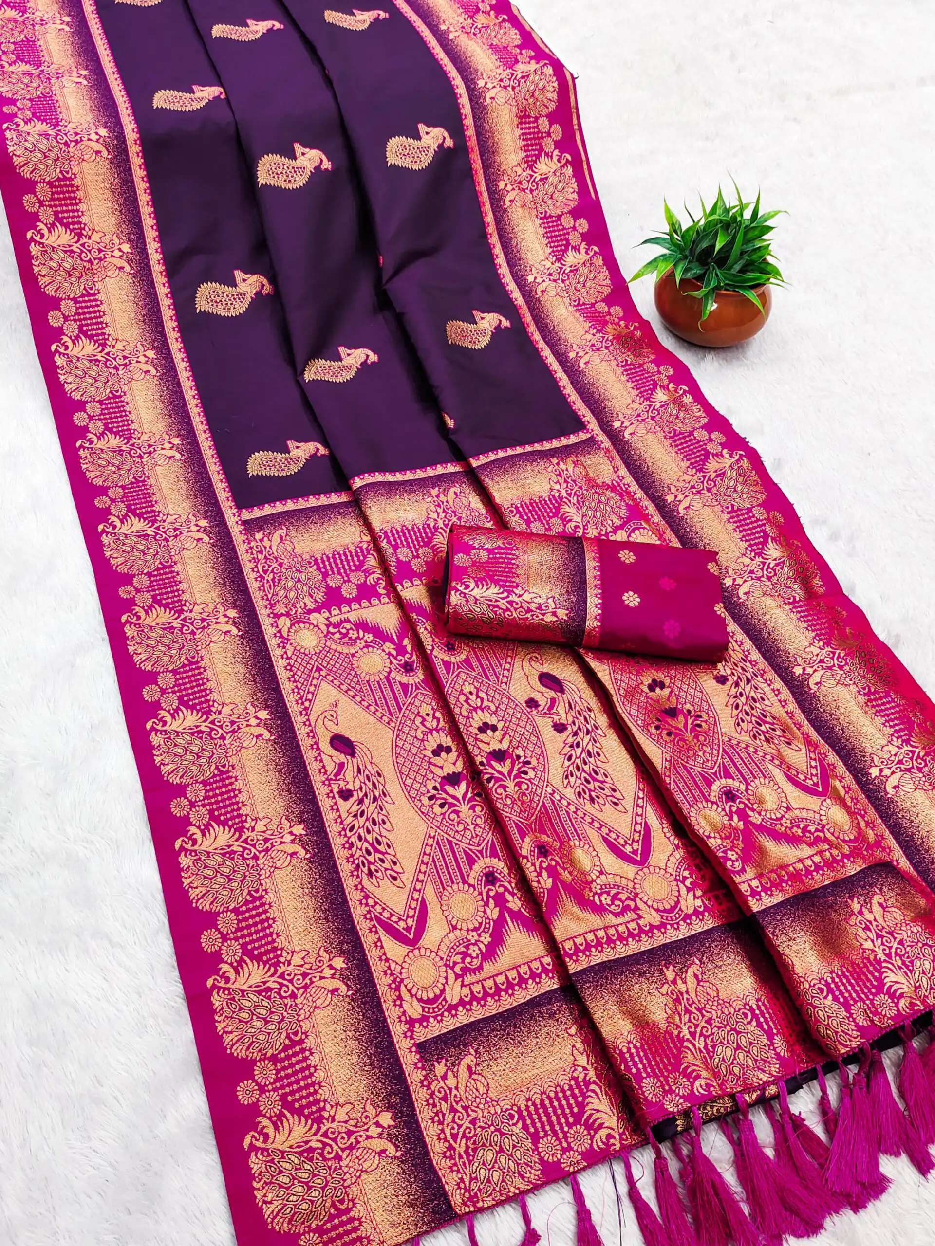 MB 1013 Wine Color Paithani silk Saree with Zari Work & Lace Work. Festive Deal ₹2399. Delivery 4-6 Working Days. Shop now. | Sarees, Bollywood Sarees, Creative Sarees, Designer Sarees, Embroidered Sarees, Ethnic Saree, Modern Digital sarees, Party Wear Sarees