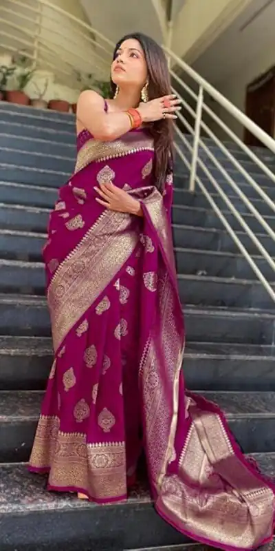 Wine Soft Lichi Jacquard Rich Pallu Saree