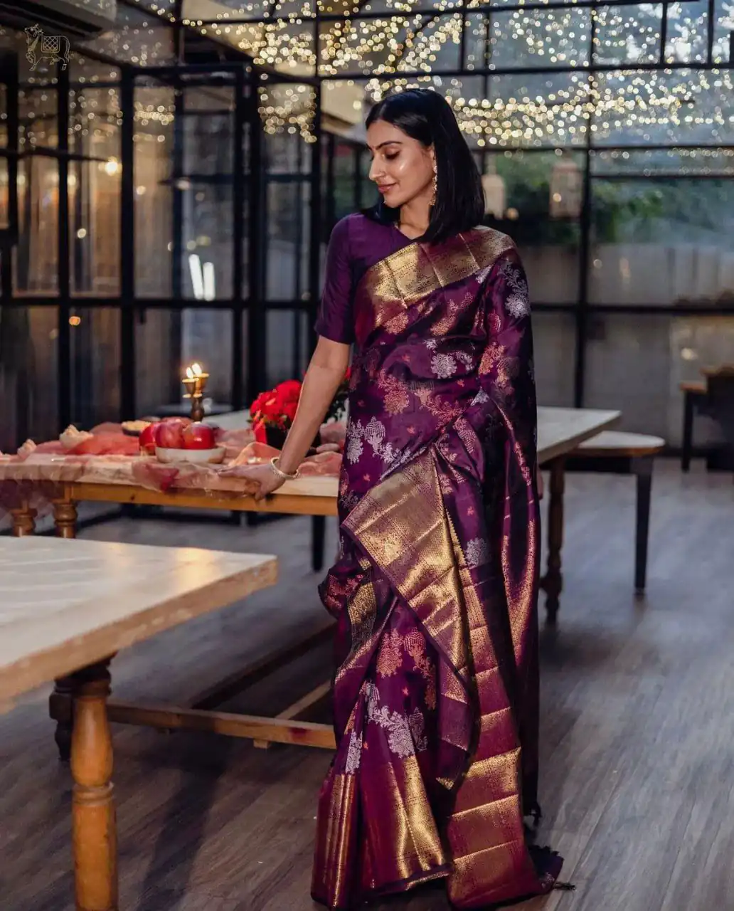 Wine Soft Lichi Silk On All Over Border Saree - Image 5