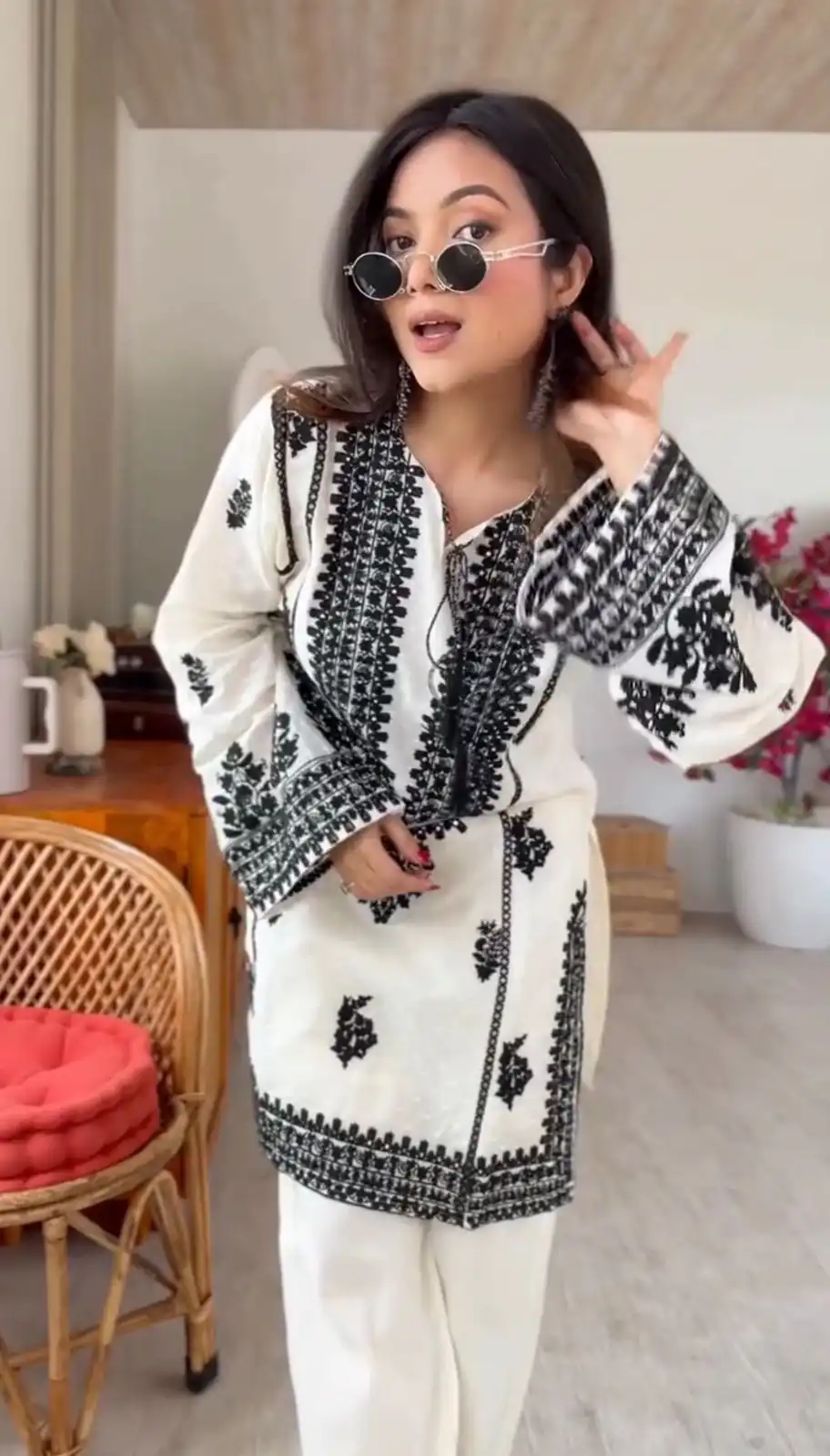 Cool White Rayon Butti Silk Embroidery Work Salwar Suit - Image 8