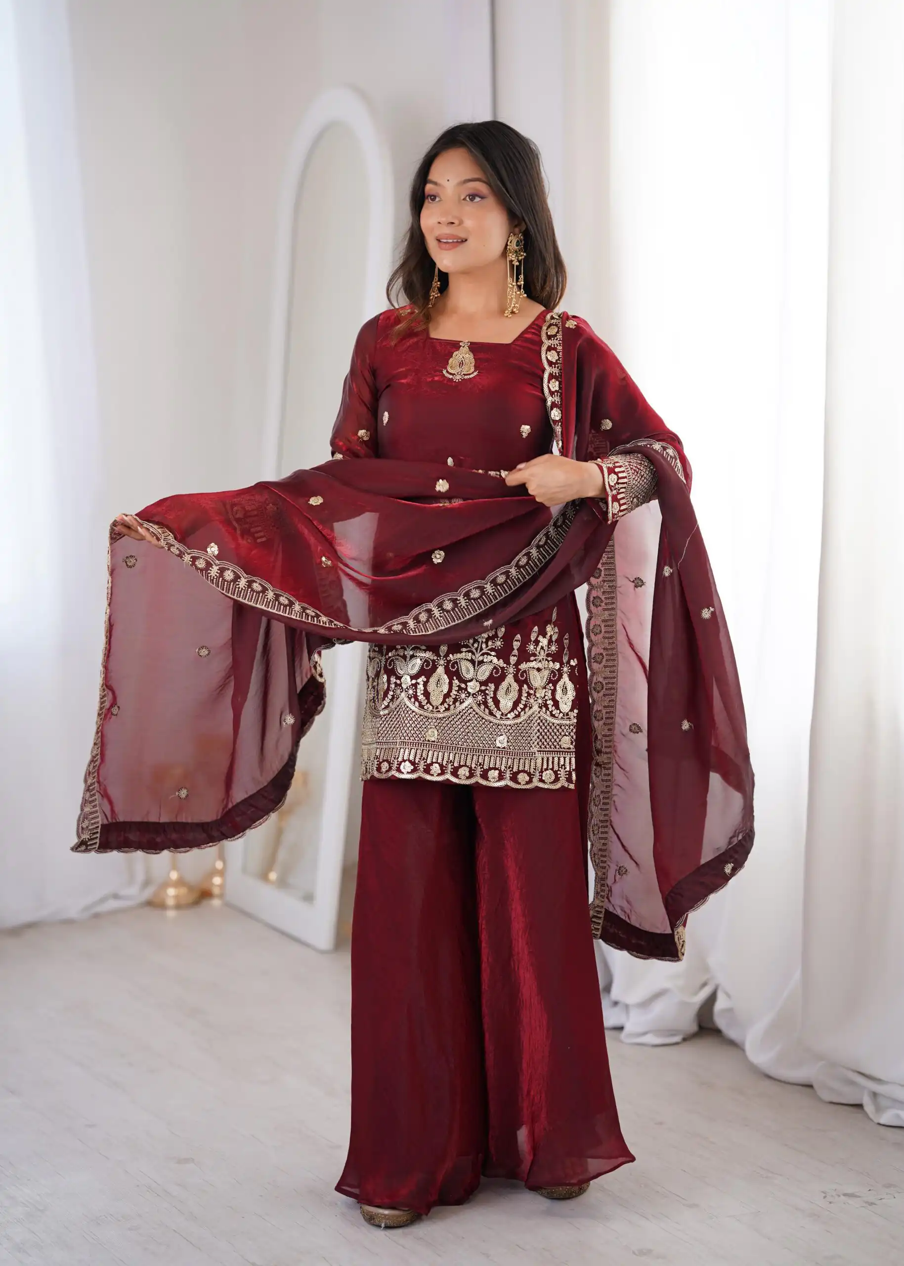 Stunning Maroon Fendy Silk Embroidery Work Salwar Suit - Image 5