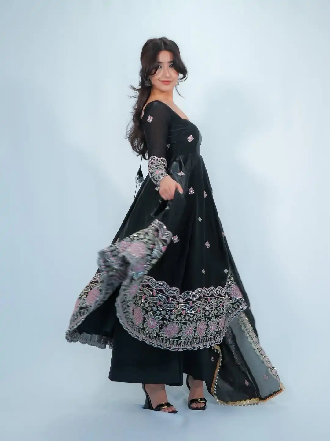 Trendy Black Fendy Silk Thread Work Anarkali Suit - Image 2