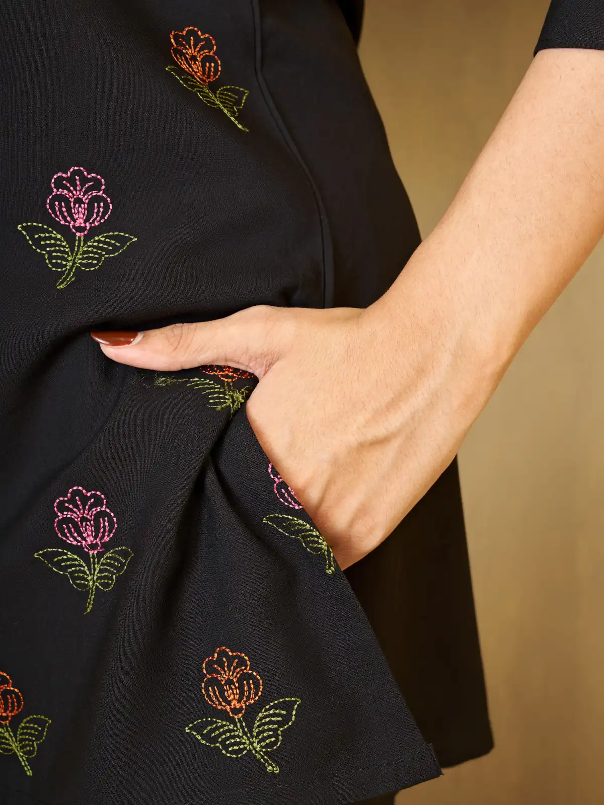 Unique Black Viscose Rayon Embroidery Work Kurti - Image 4