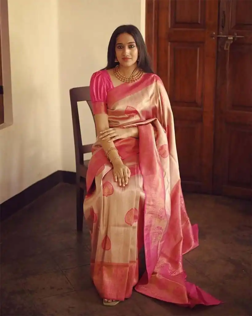 KP 5025 Pink in Soft Lichi Silk Jacquard Work Designer Work Saree . Exclusive Offer ₹1449. Delivery 4-6 Working Days. Shop now. | Sarees, Bollywood Sarees, Creative Sarees, Designer Sarees, Embroidered Sarees, Ethnic Saree, Modern Digital sarees, Party Wear Sarees