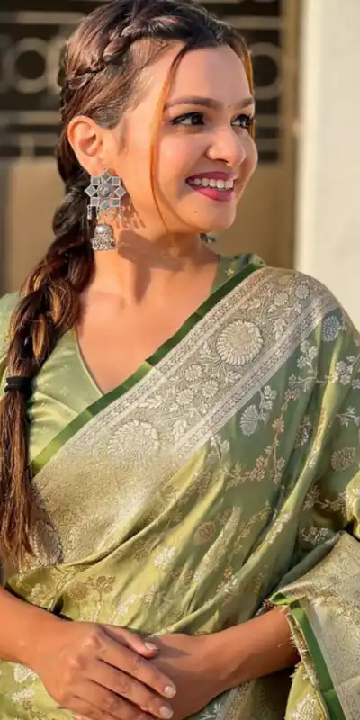 KPR 290 Green in Soft Lichi Silk Jacquard Work Designer Work Saree . Exclusive Offer ₹1349. Delivery 4-6 Working Days. Shop now. | Sarees, Bollywood Sarees, Creative Sarees, Designer Sarees, Embroidered Sarees, Ethnic Saree, Modern Digital sarees, Party Wear Sarees