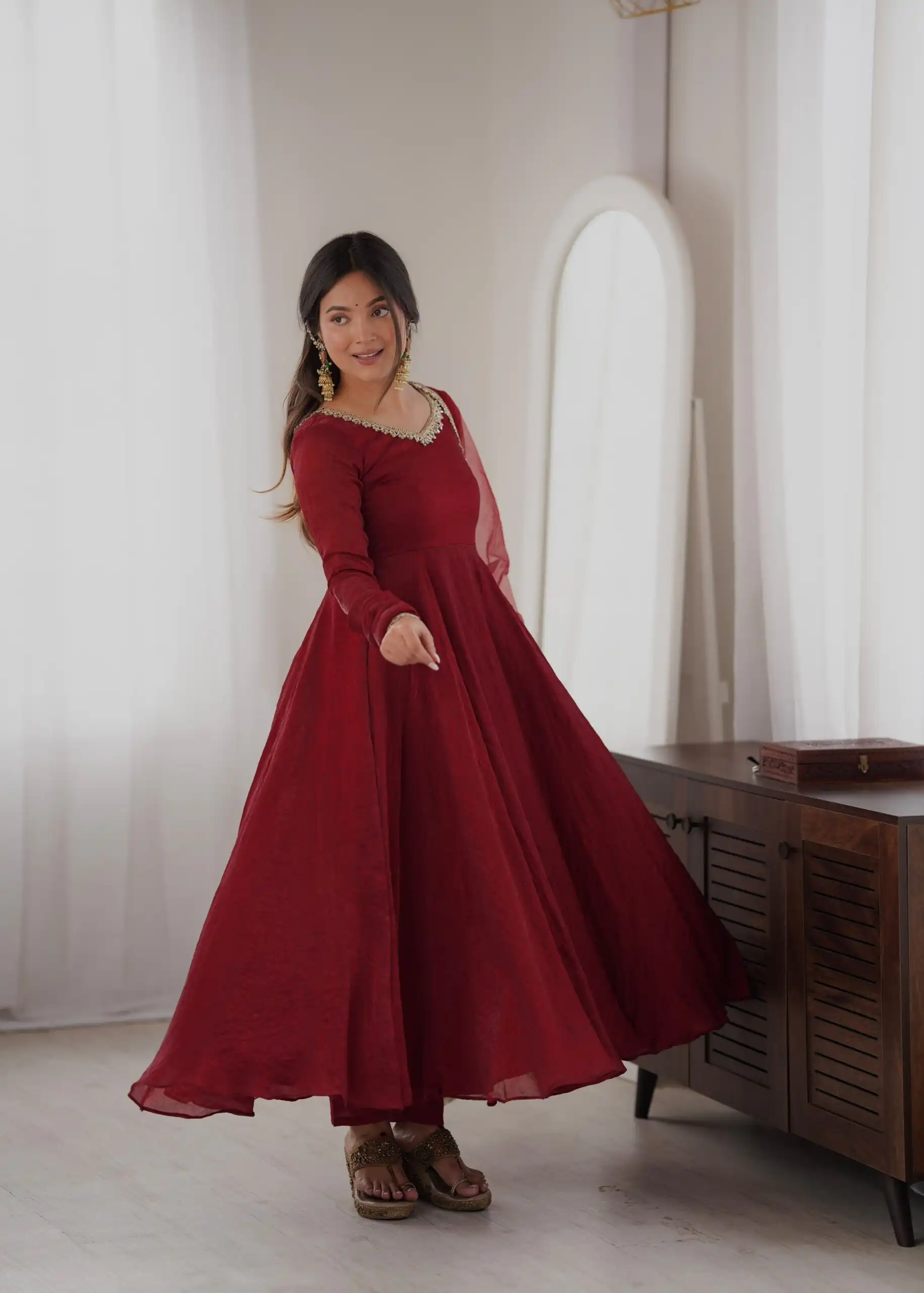 Glowing Maroon Doremon Crush Mirror Work Gown - Image 3