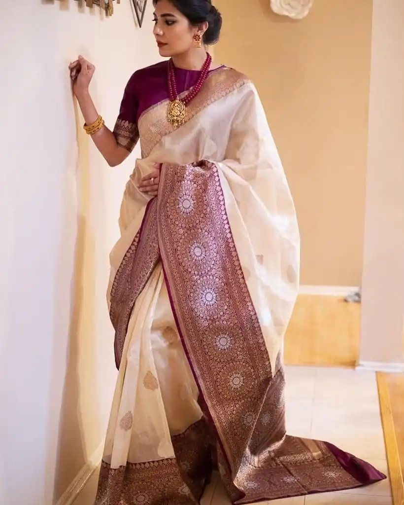 Pretty Off White Soft Lichi Silk Gold Zari Work Saree - Image 2