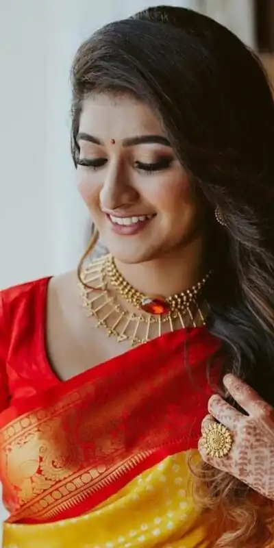 KP 2092 Yellow Color Yellow Soft Lichi Silk Saree with Jacquard Work. Best Price ₹1449. Delivery 4-6 Working Days. Shop now. | Sarees, Bollywood Sarees, Creative Sarees, Designer Sarees, Embroidered Sarees, Ethnic Saree, Modern Digital sarees, Party Wear Sarees