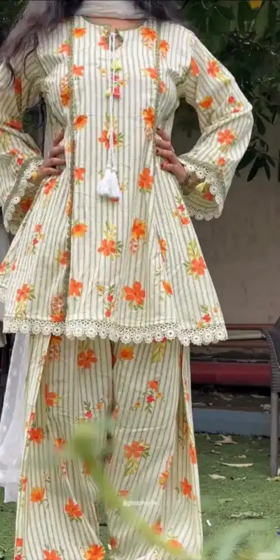 SRK 5362 Off White Natural Crep Lace Work & Digital Print Salwar Suit . Exclusive Offer ₹1899. Delivery 4-6 Working Days. Shop now. | Jump Suits, Salwar suit, Casual Suits, Creative suits, Designer Suits, Palazzo Suits, Party Wear Suits, Patiala Suits, Straight Suits
