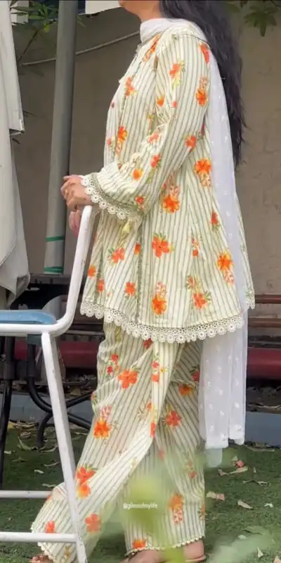SRK 5362 Off White Natural Crep Lace Work & Digital Print Salwar Suit . Exclusive Offer ₹1899. Delivery 4-6 Working Days. Shop now. | Jump Suits, Salwar suit, Casual Suits, Creative suits, Designer Suits, Palazzo Suits, Party Wear Suits, Patiala Suits, Straight Suits