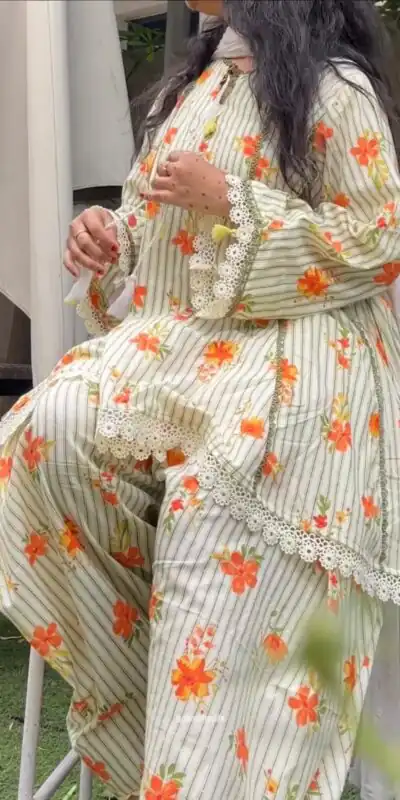 SRK 5362 Off White Natural Crep Lace Work & Digital Print Salwar Suit . Exclusive Offer ₹1899. Delivery 4-6 Working Days. Shop now. | Jump Suits, Salwar suit, Casual Suits, Creative suits, Designer Suits, Palazzo Suits, Party Wear Suits, Patiala Suits, Straight Suits